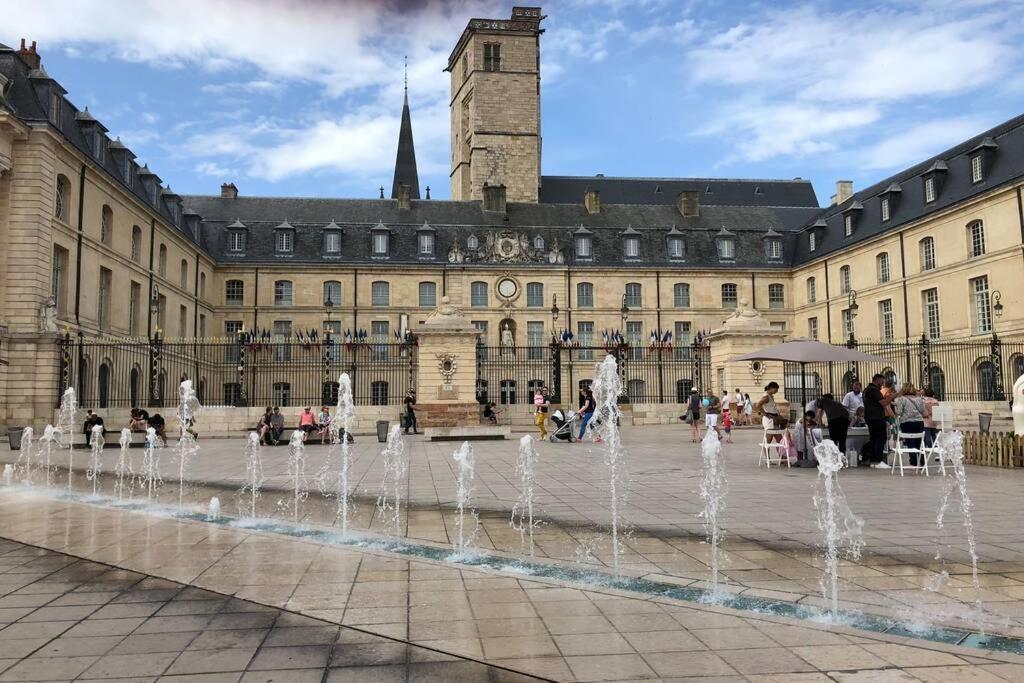 Pasteur Numero 5 Dijon Eksteriør bilde